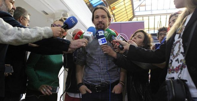 Pablo Iglesias rodado de periodistas