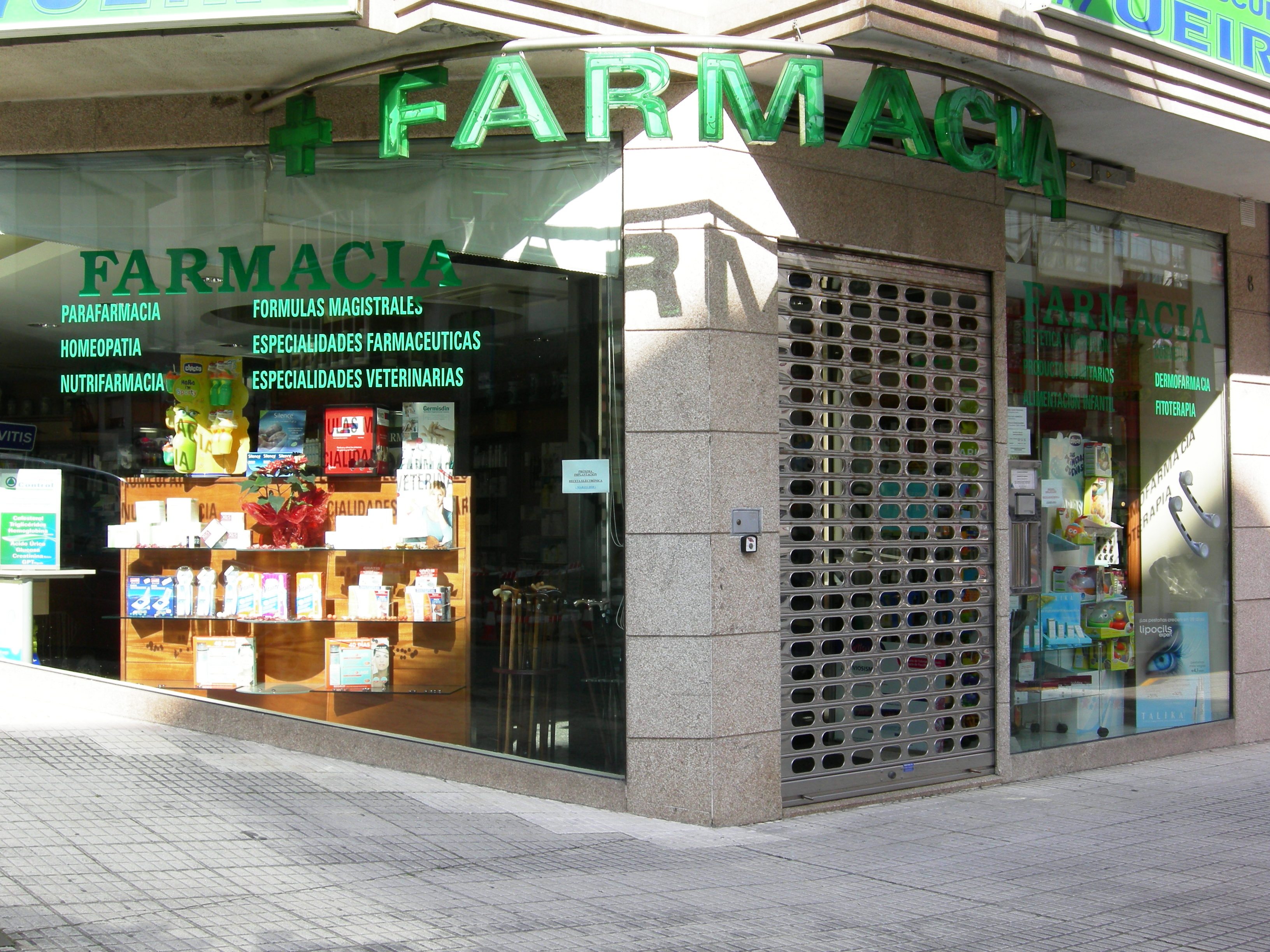 Fachada de una farmacia