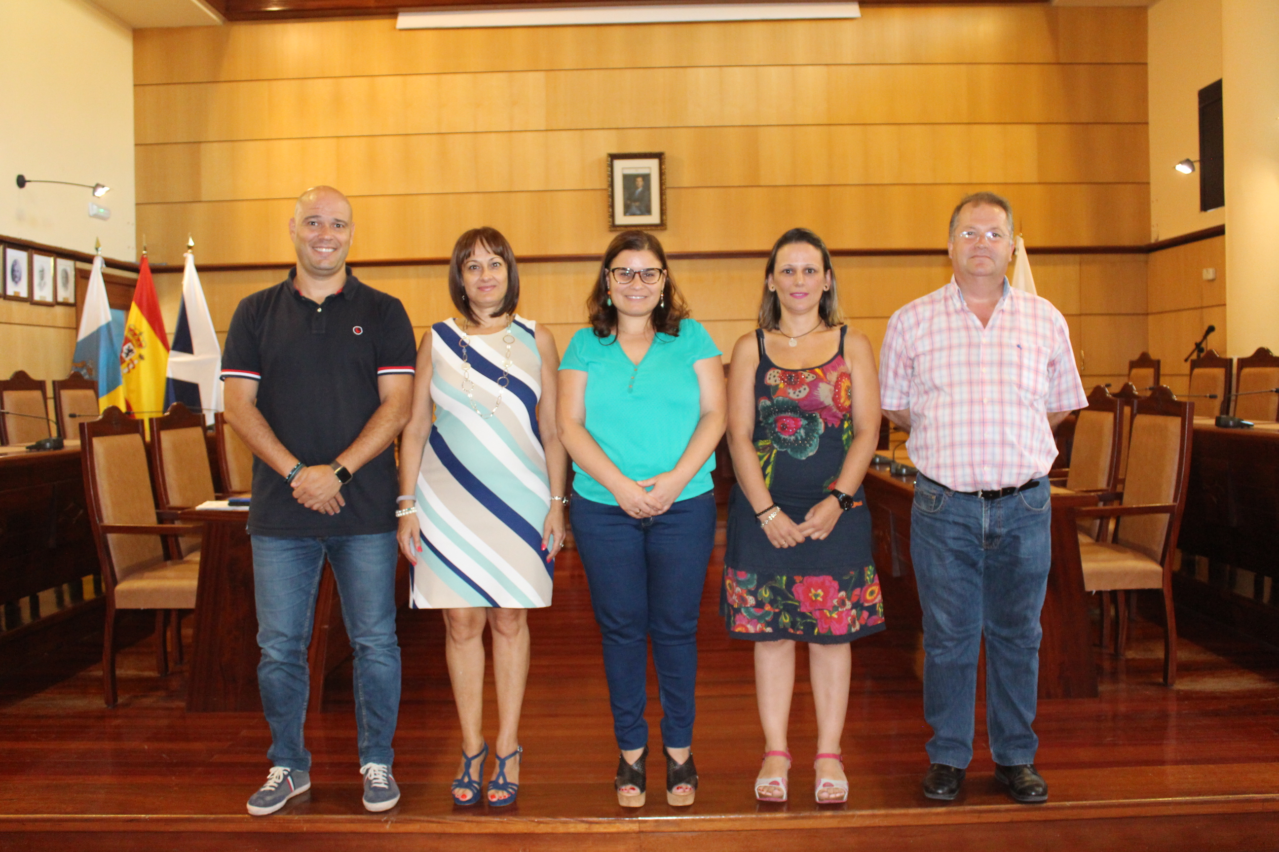 Toma de posesión nuevas funcionarias de Candelaria