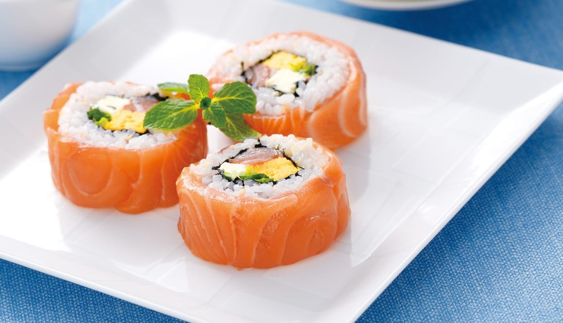 Sushi de salmón Sushi de salmón