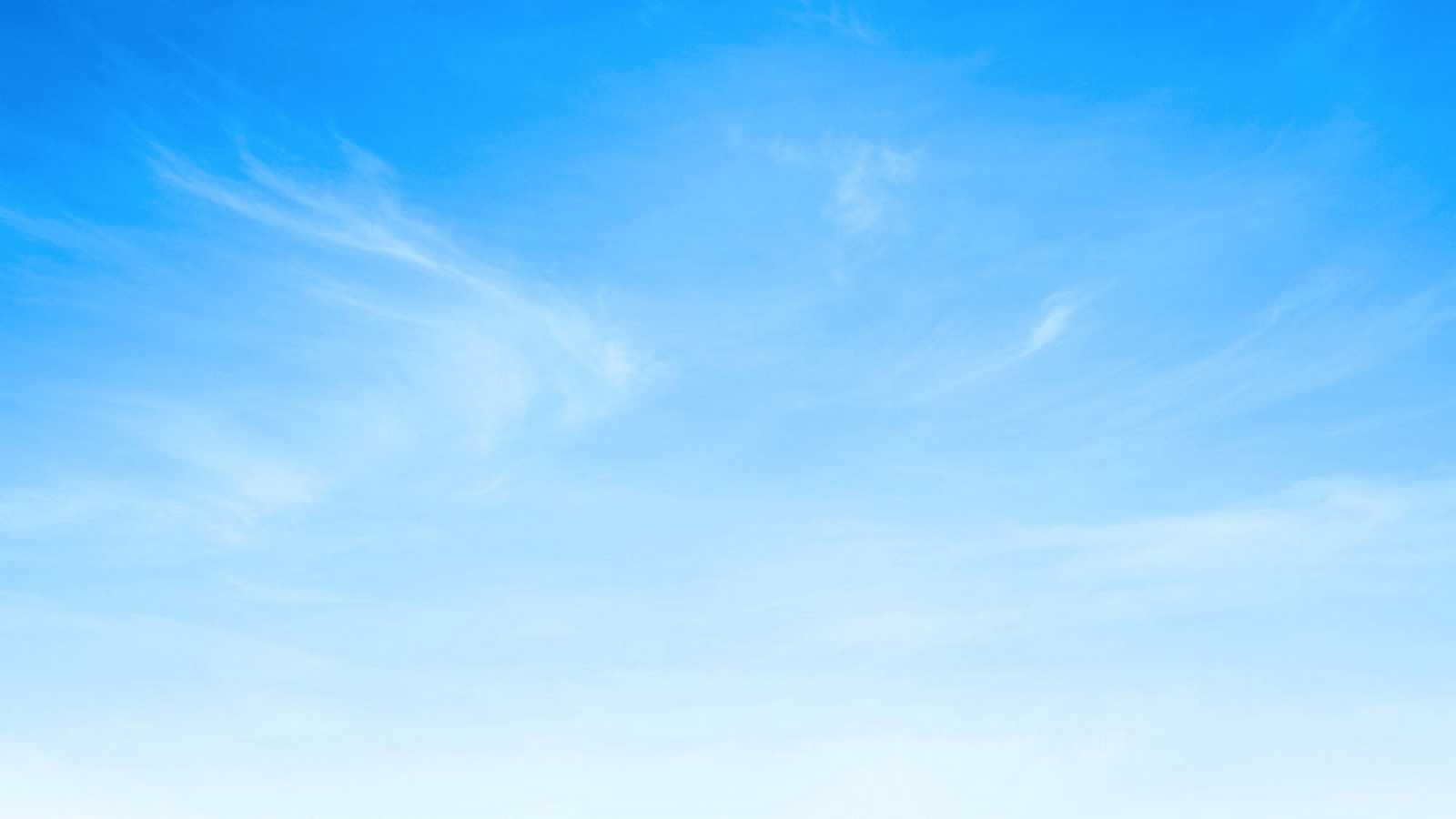 Cielos despejados y calor Cielos despejados y calor