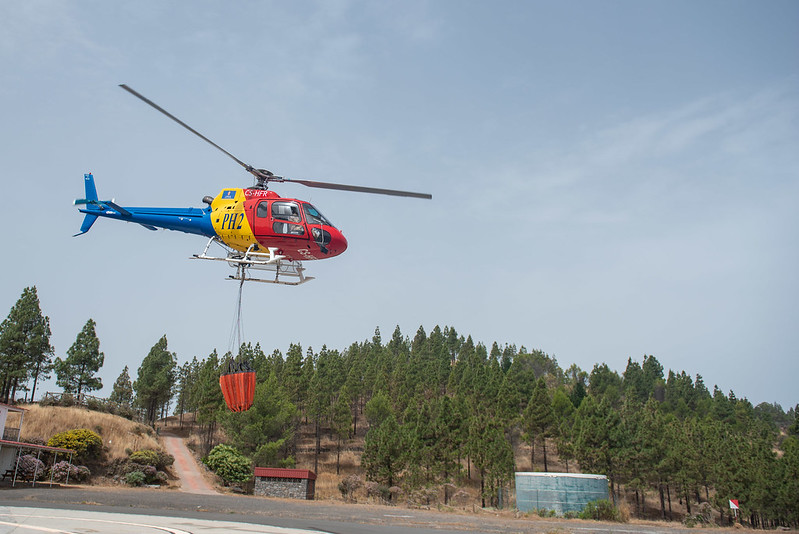 Helicóptero contraincendios. Gran Canaria