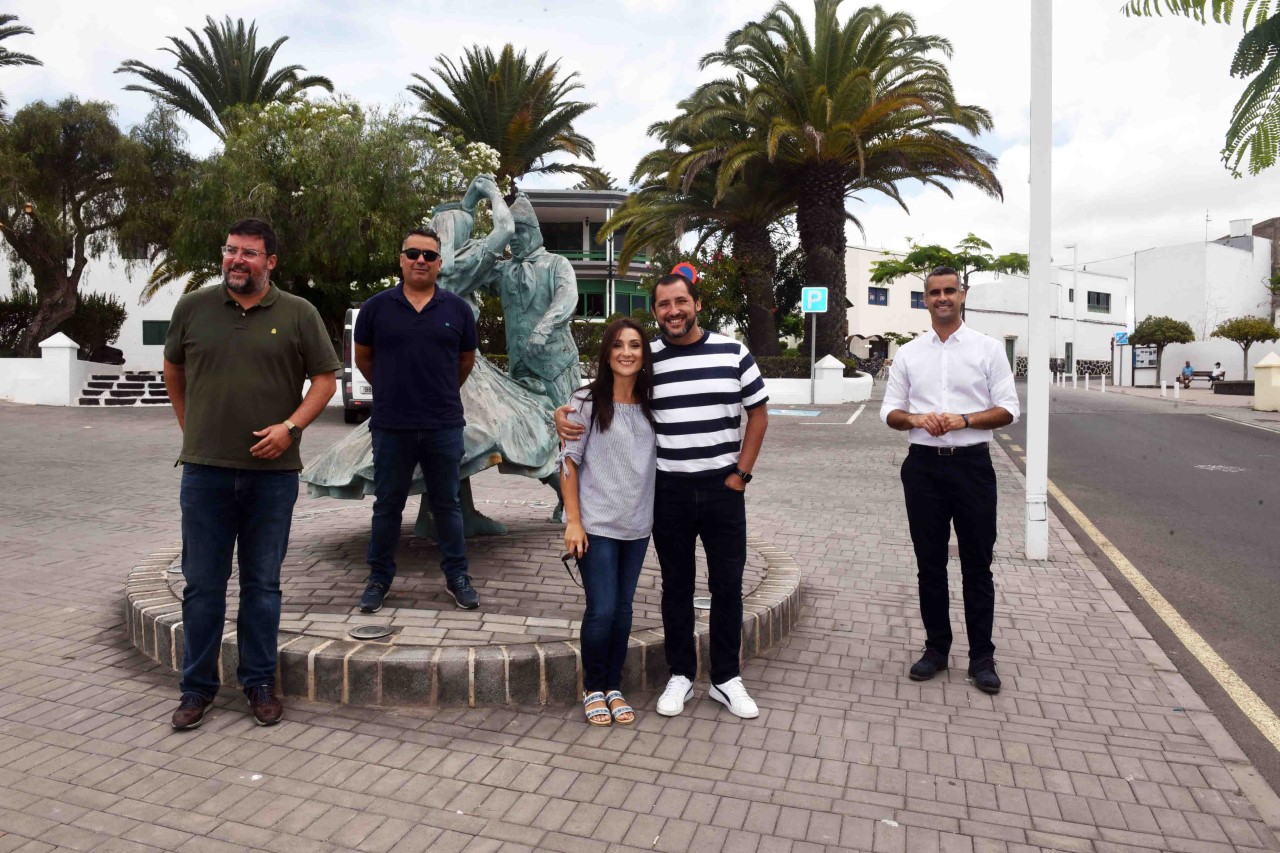 El tenor Jorge de León visitó el Teatro de San Bartolomé. Lanzarote