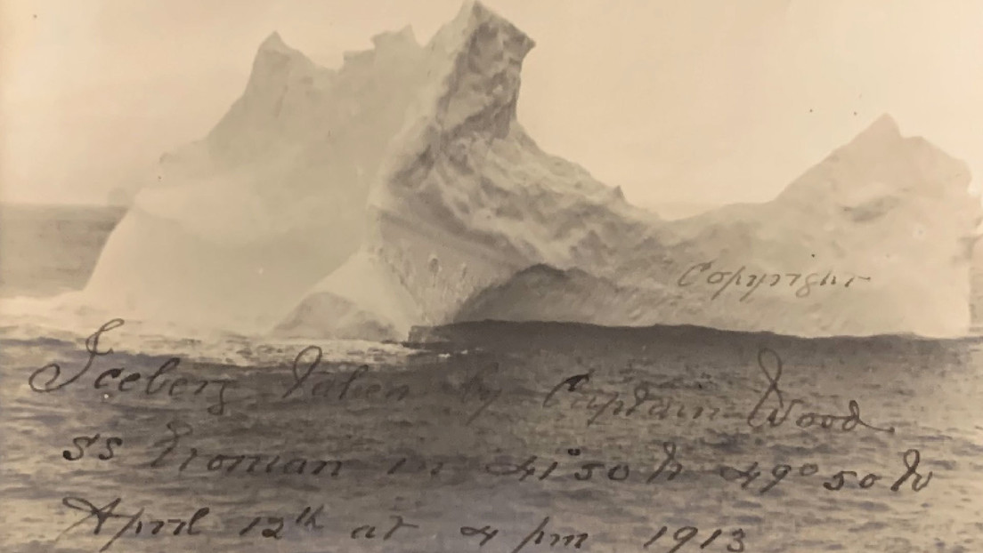 Fotografía del presunto iceberg que hundió al Titanic Fotografía del presunto iceberg que hundió al Titanic