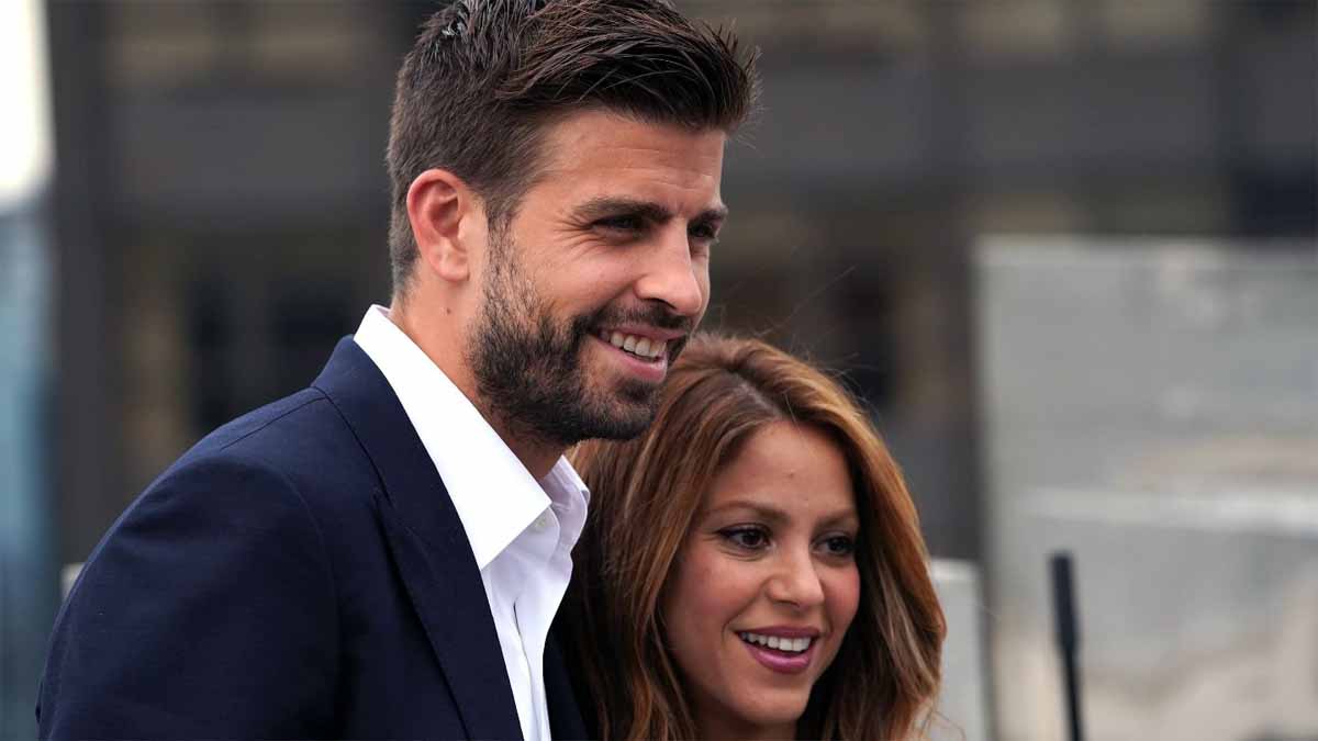 Shakira y Gerard Piqué Shakira y Gerard Piqué