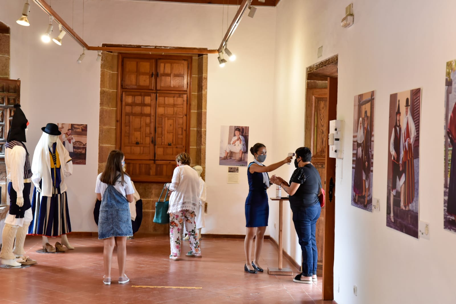 Exposición “Vestimenta tradicional de Gran Canaria a través de sus municipios" Teror. Gran Canaria
