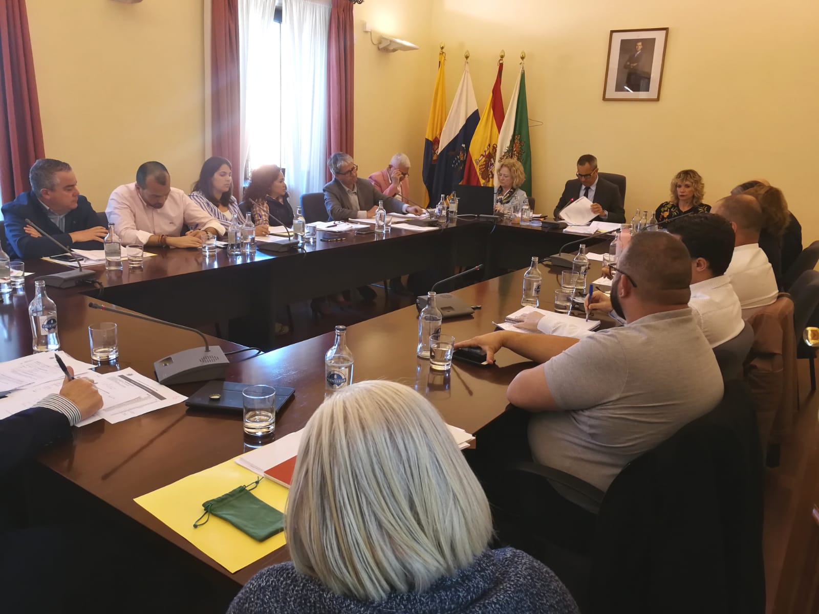 Pleno del Ayuntamiento de Santa Brígida. Gran Canaria Pleno del Ayuntamiento de Santa Brígida