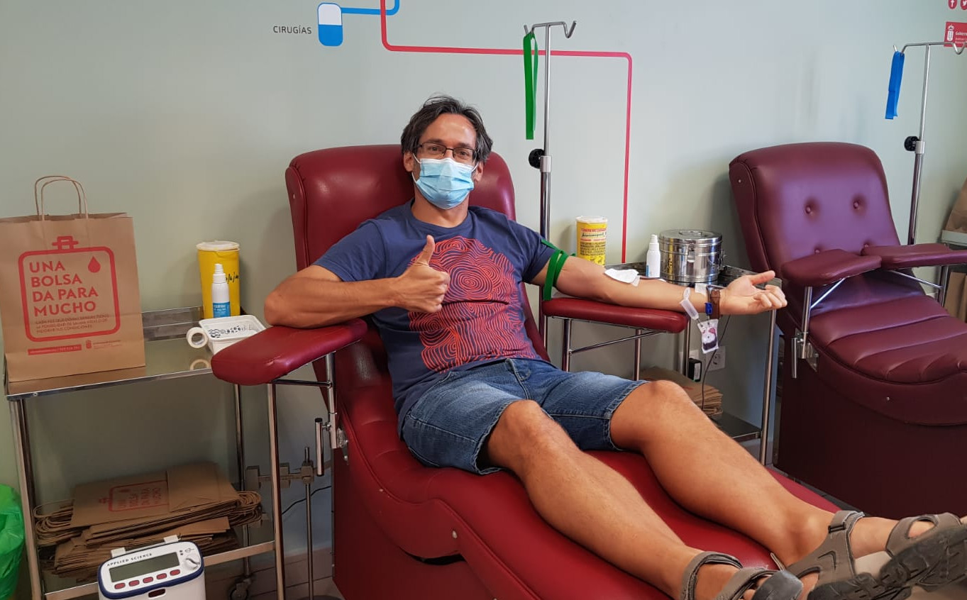 Donante de sangre del ICHH Donante de sangre del ICHH