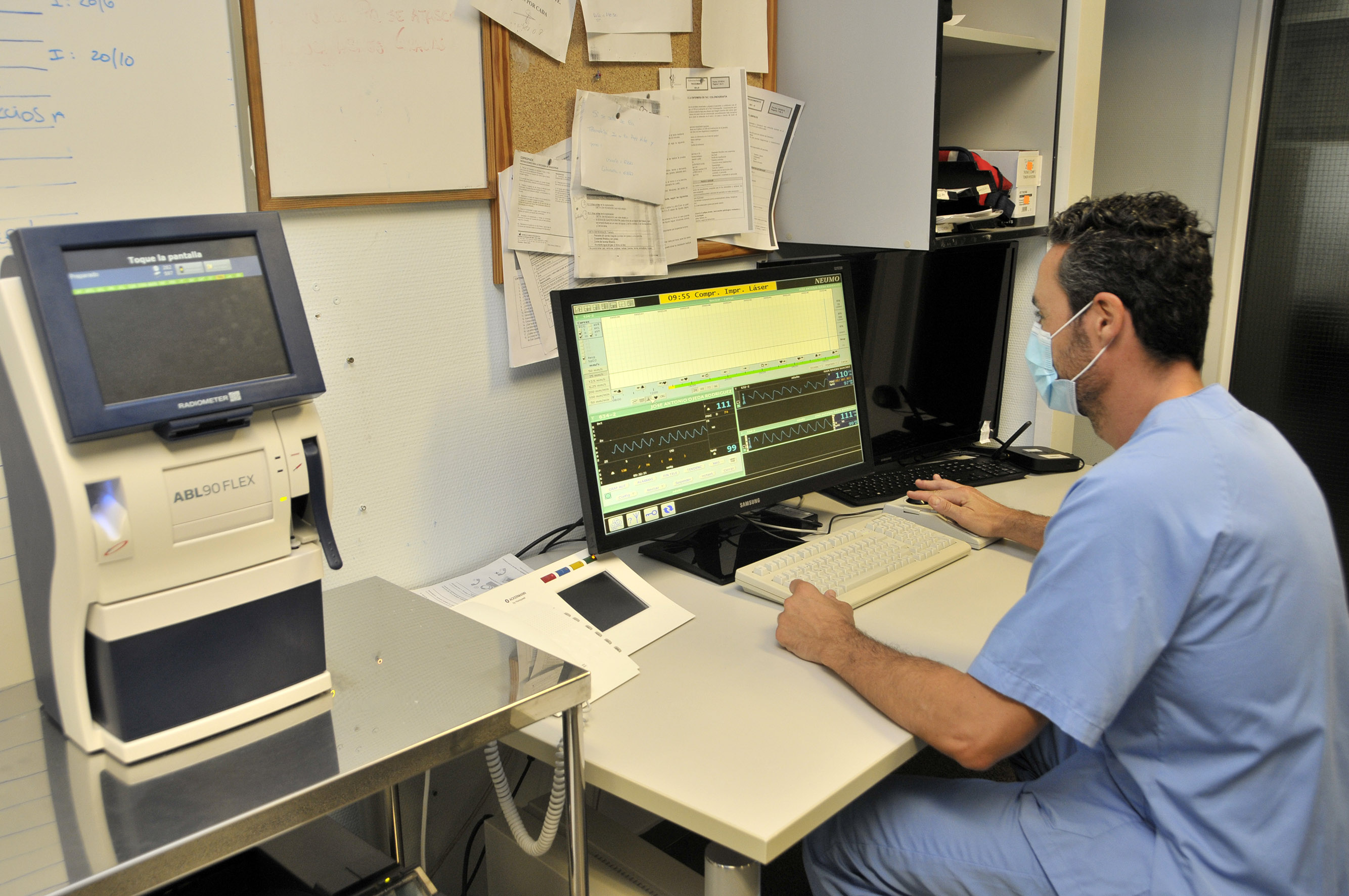 El Hospital Dr. Negrín amplía el sistema de telemetría al servicio de Medicina Interna