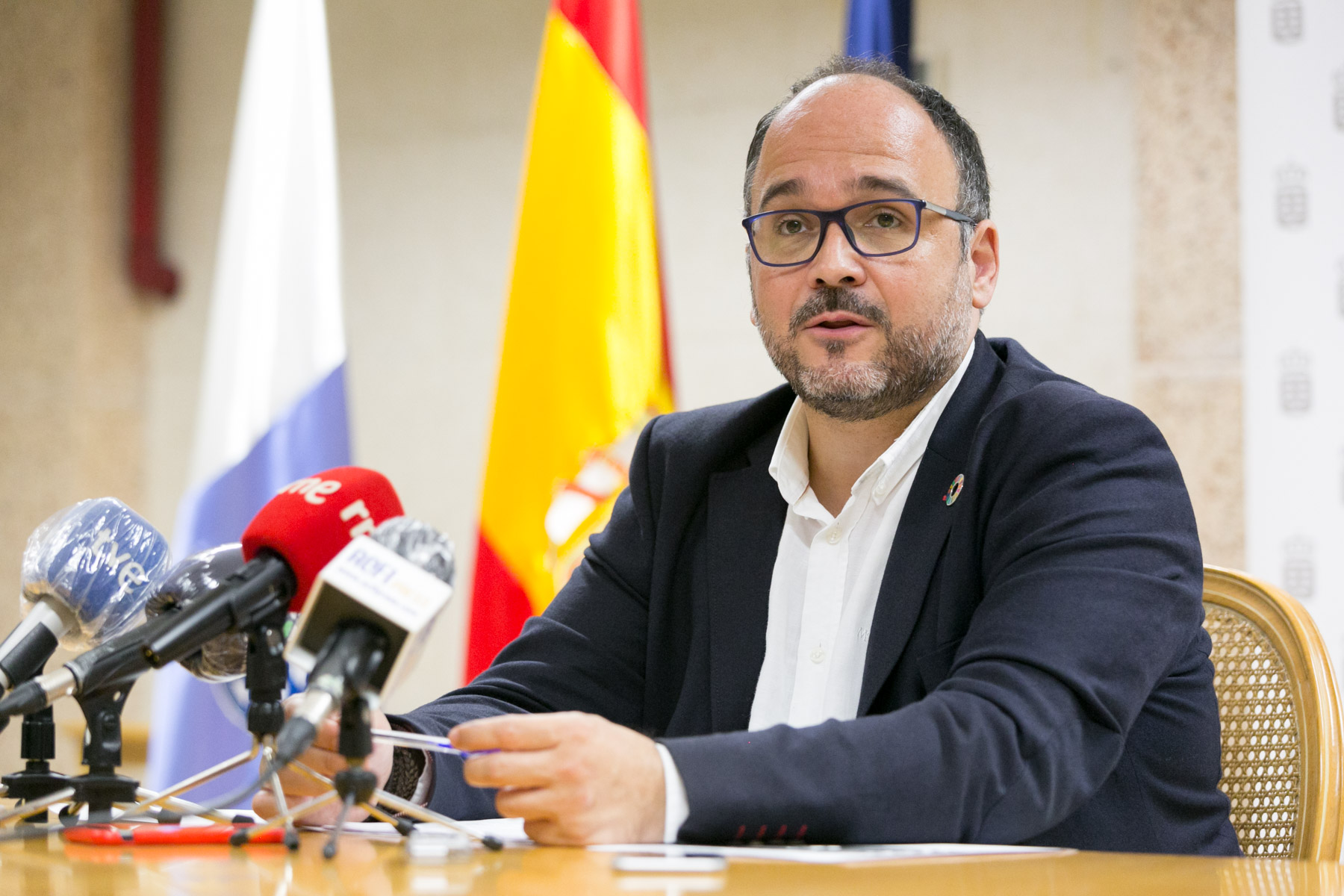 José Antonio Valbuena José Antonio Valbuena