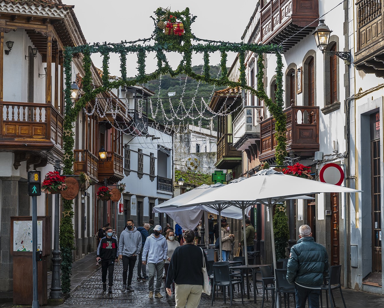 Decoración de Navidad en las calles de Teror / CanariasNoticias.es