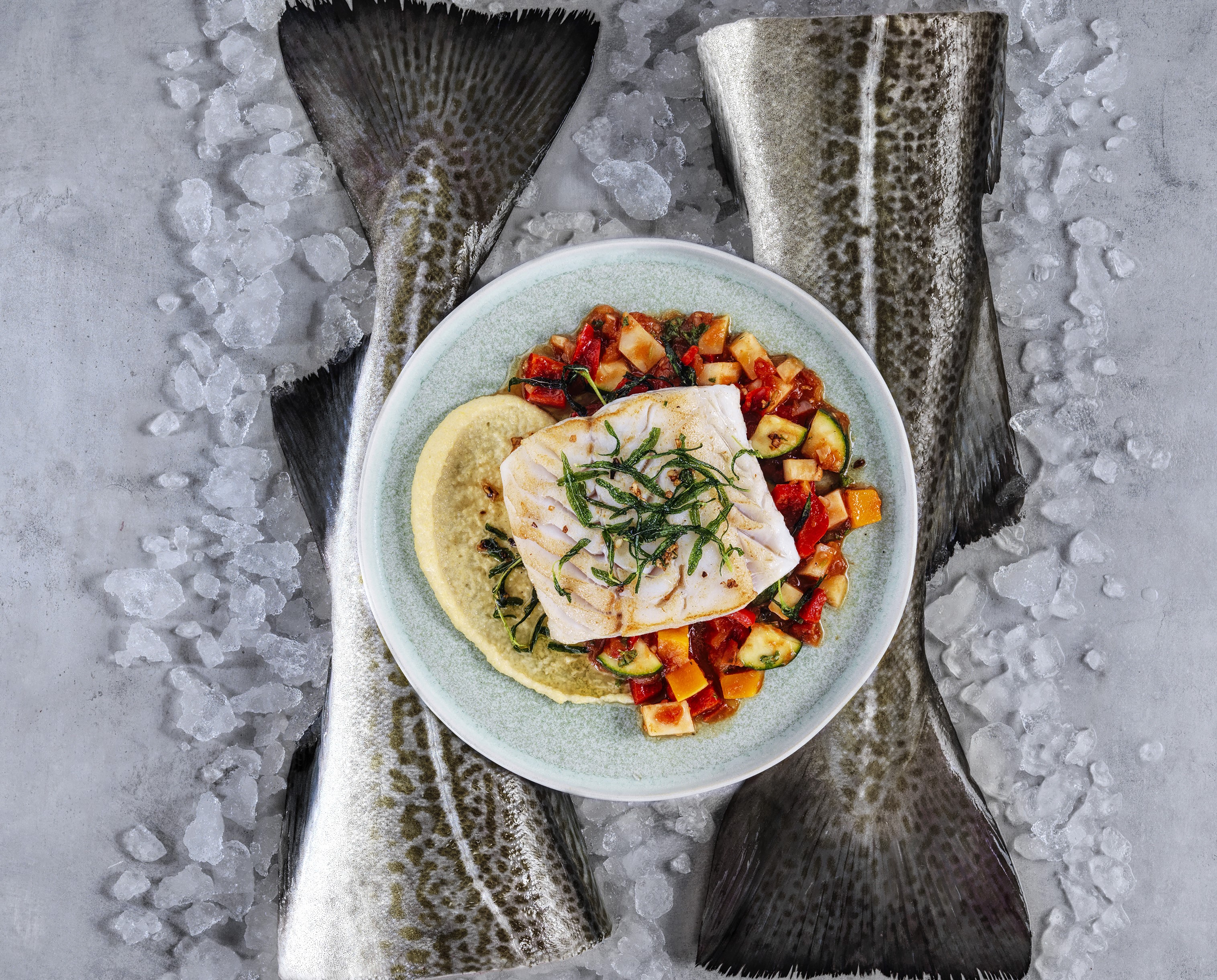 Skrei con polenta y ratatouille