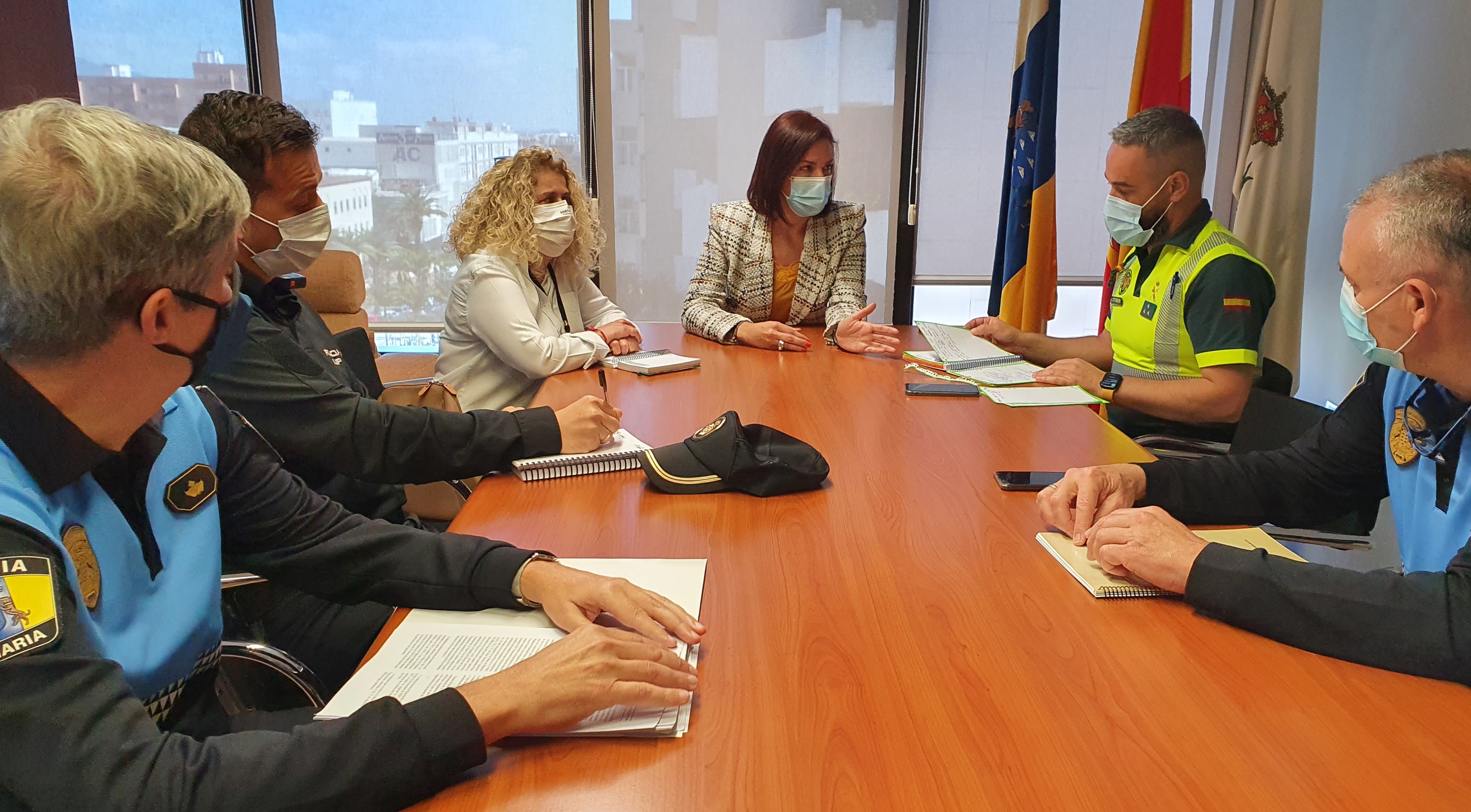 Reunión de seguridad del distrito Anaga de Santa Cruz de Tenerife / CanariasNoticias.es Reunión de seguridad del distrito Anaga de Santa Cruz de Tenerife / CanariasNoticias.es