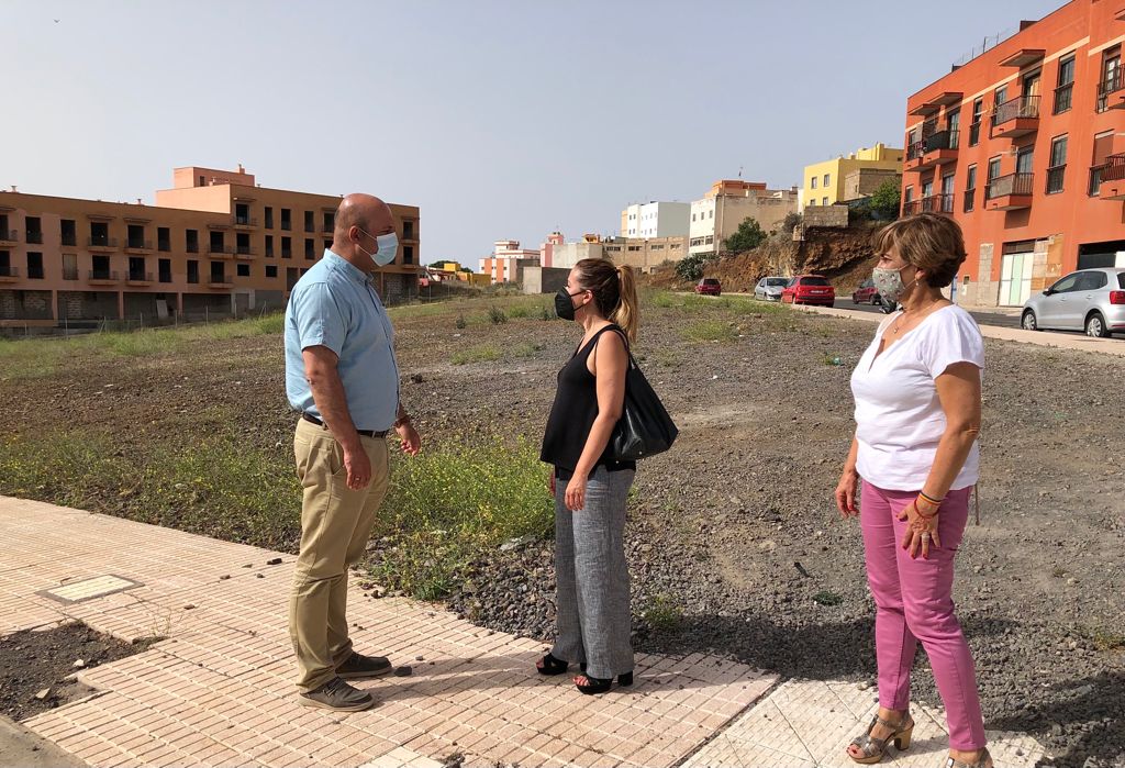 Rosa Dávila y José Domingo Regalado exigen un nuevo Palacio de Justicia en Granadilla de Abona / CanariasNoticias.es