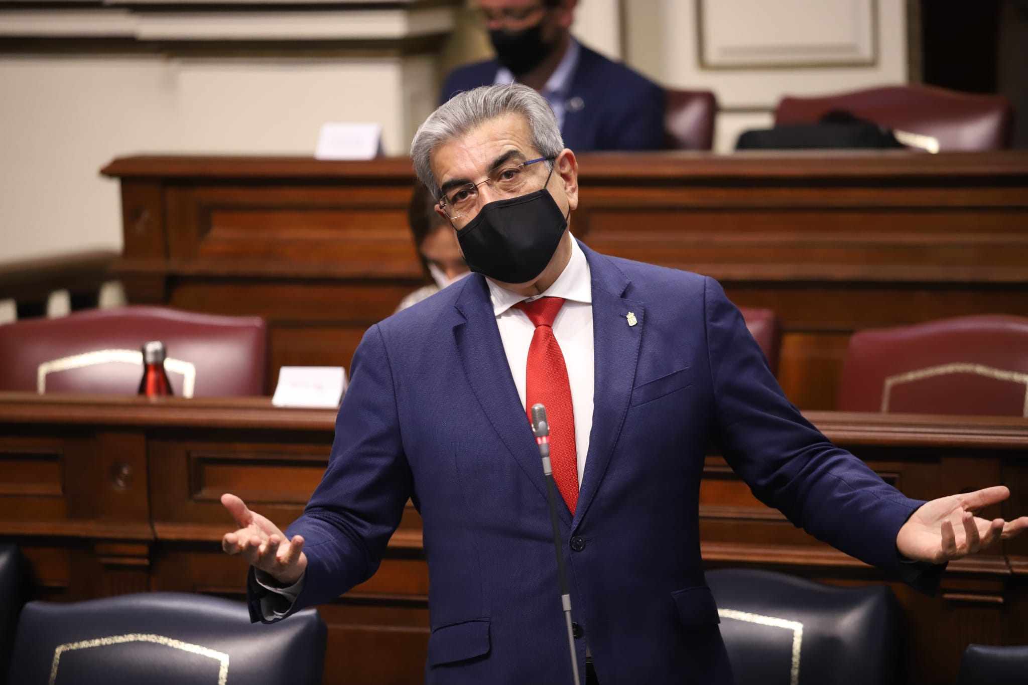 Román Rodríguez en el Parlamento de Canarias / CanariasNoticias.es