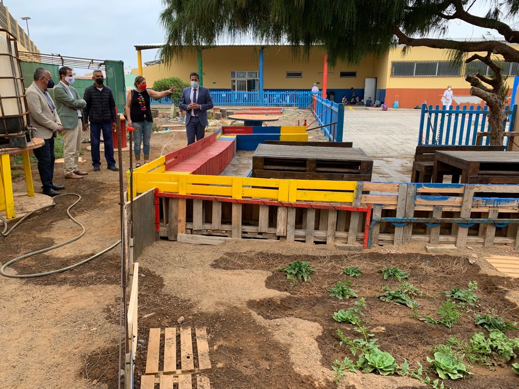 Huerto escolar en el Colegio de La Garita en Telde (Gran Canaria) / CanariasNoticias.es