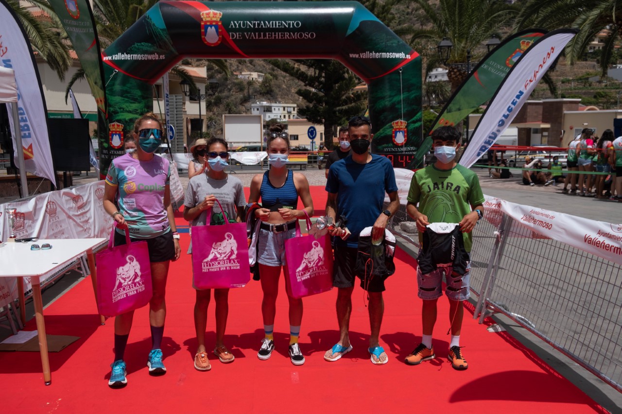 Cristofer Clemente y Luz María Martín ganadores de la Trebol Trail de Vallehermoso