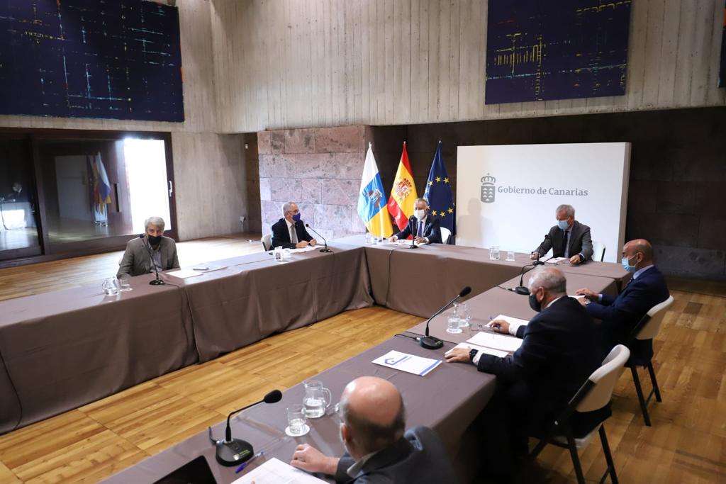 Ángel Víctor Torres se reúne con FEPECO / CanariasNoticias.es Ángel Víctor Torres se reúne con FEPECO / CanariasNoticias.es