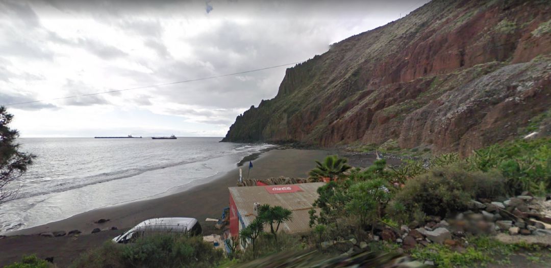 Quiosco de la playa de Las Gaviotas en Santa Cruz de Tenerife / CanariasNoticias.es