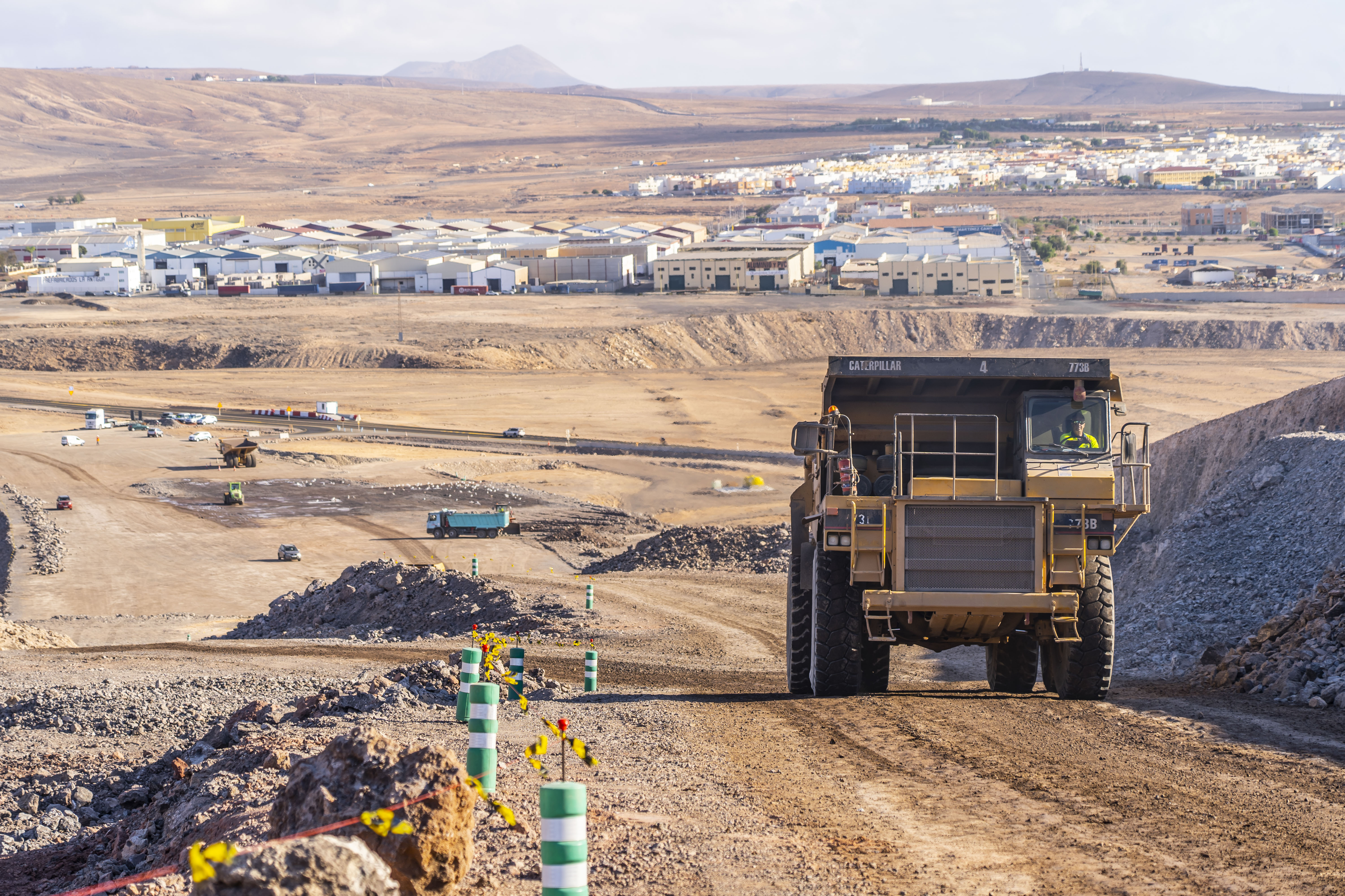 Obras en la nueva vía Caldereta-Aeropuerto de Puerto del Rosario (Fuerteventura) / CanariasNoticias.es