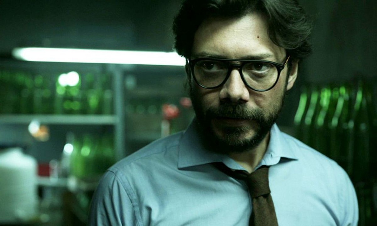 Álvaro Morte en la serie "La Casa de papel" Álvaro Morte en la serie "La Casa de papel"