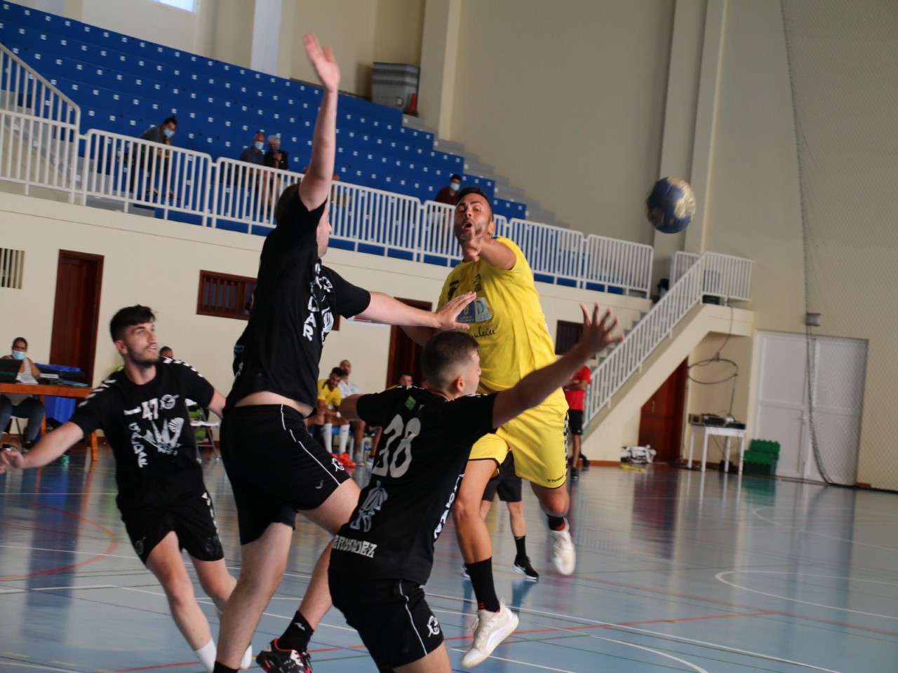 El Balonmano Ingenio supera con creces a un errático Gáldar Gran Canaria/ canariasnoticias