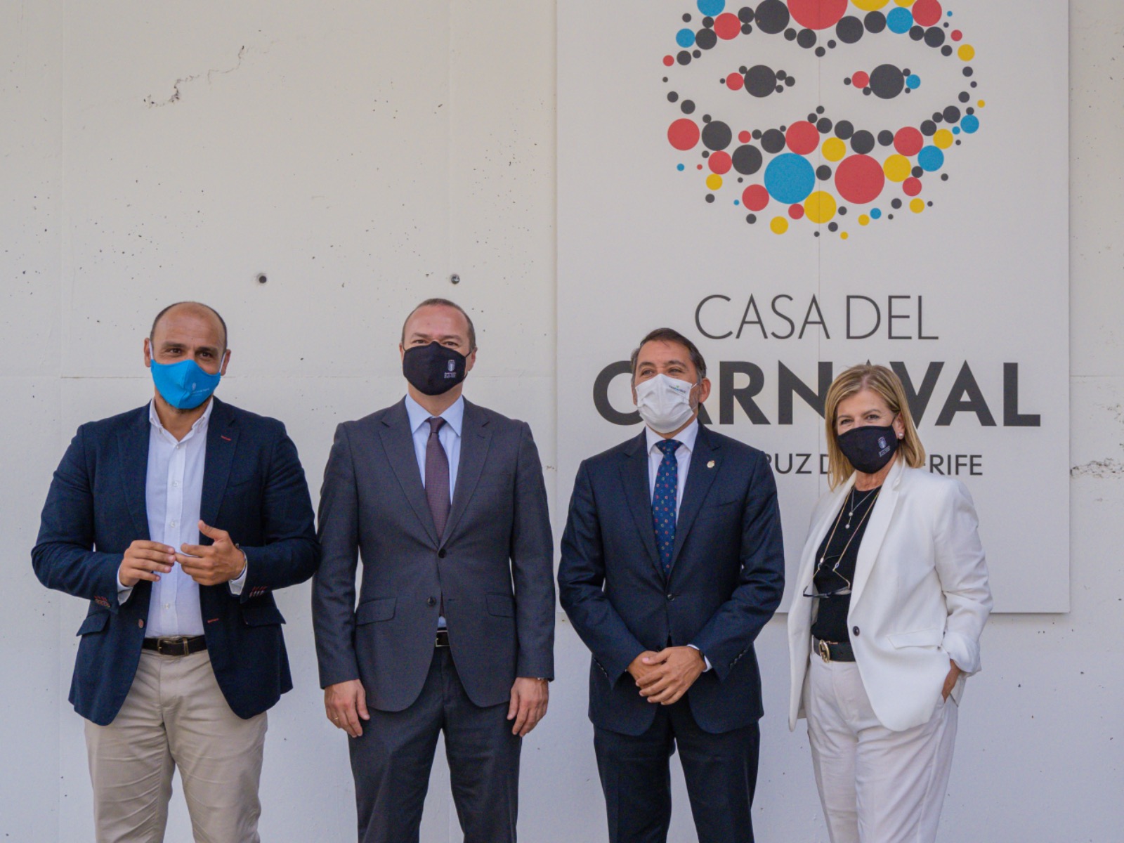 Las Palmas de Gran Canaria y Santa Cruz de Tenerife coordinan el carnaval y la navidad / CanariasNoticias.es