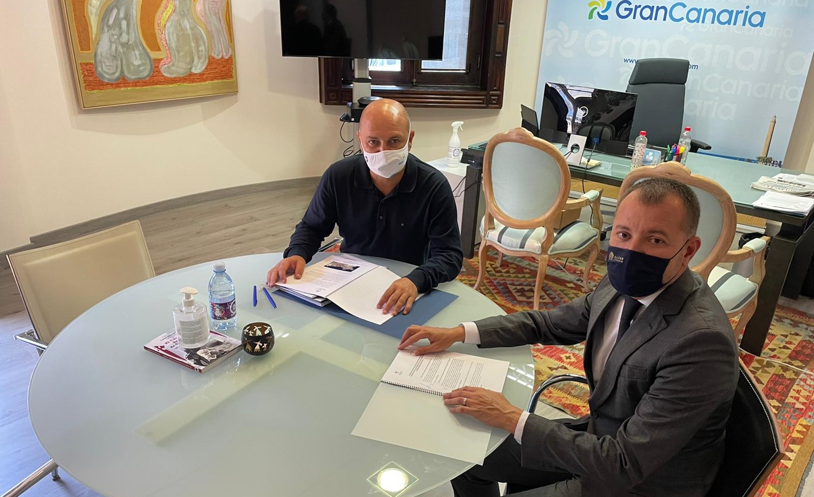 Teodoro Sosa con el consejero de Turismo del Cabildo de Gran Canaria / CanariasNoticias.es Teodoro Sosa con el consejero de Turismo del Cabildo de Gran Canaria / CanariasNoticias.es