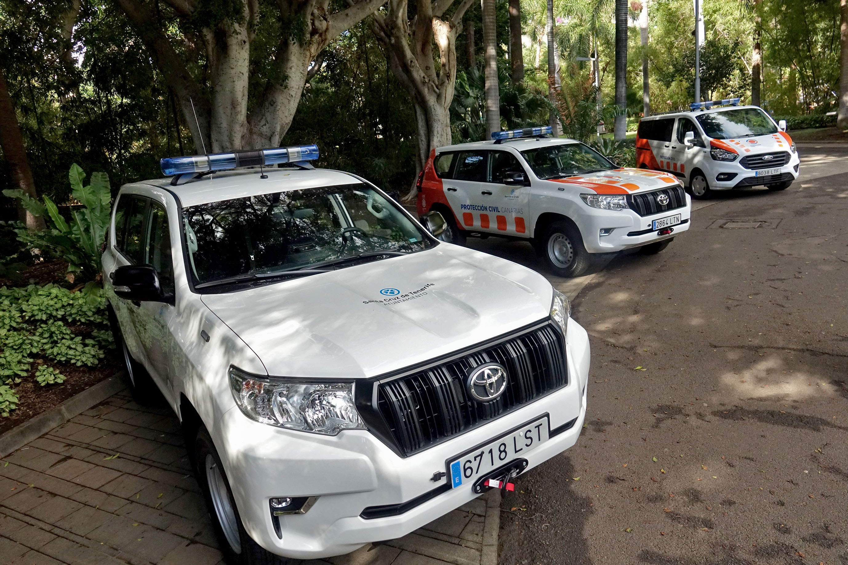 Santa Cruz de Tenerife renueva los vehículos de la Policía Local / CanariasNoticias.es