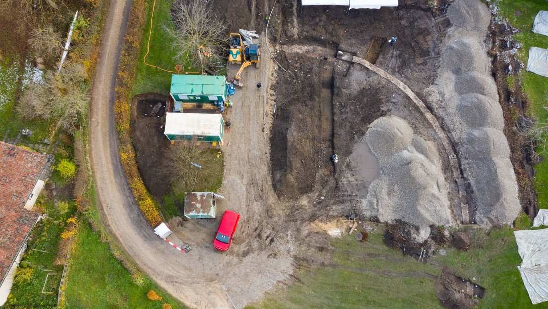 Excavación del anfiteatro romano en Suiza Excavación del anfiteatro romano en Suiza