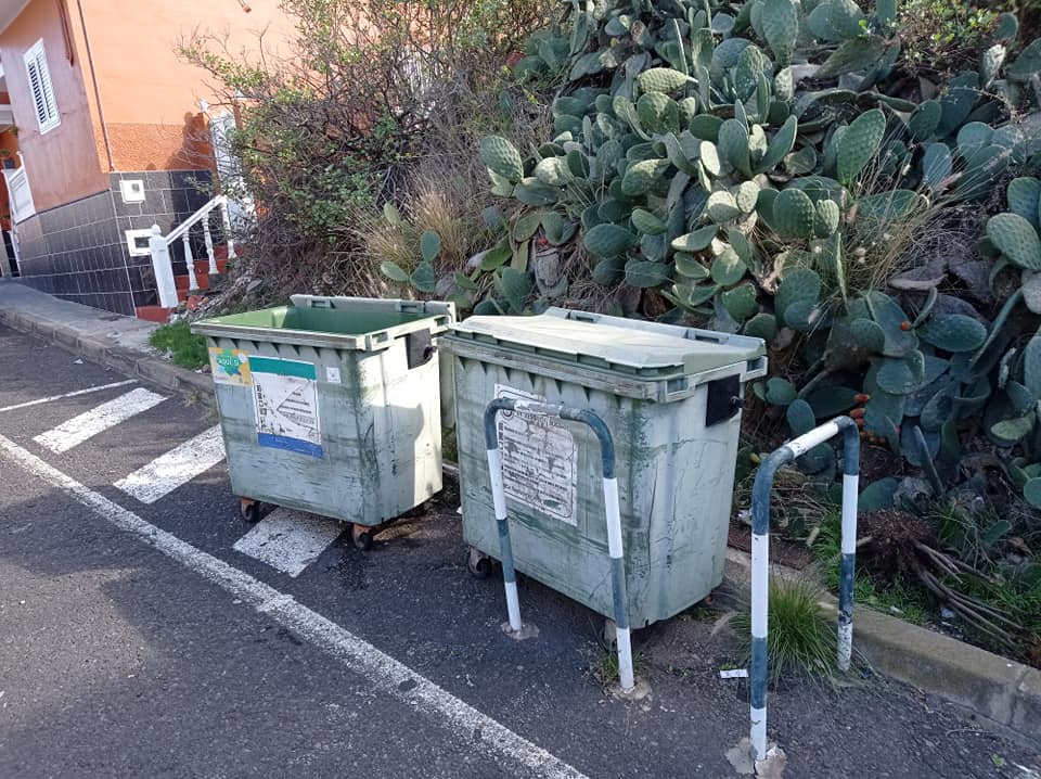 Estado de los contenedores de basura de La Guancha (Tenerife) / CanariasNoticias.es