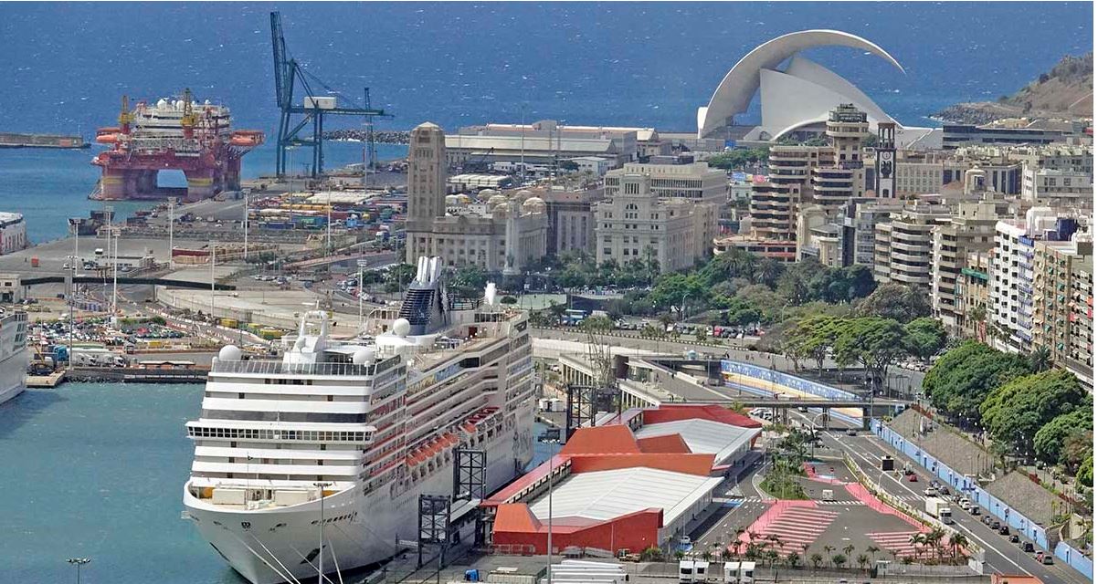 Santa Cruz de Tenerife solicita a la Autoridad Portuaria la cesión de espacios para la ciudad / CanariasNoticias.es