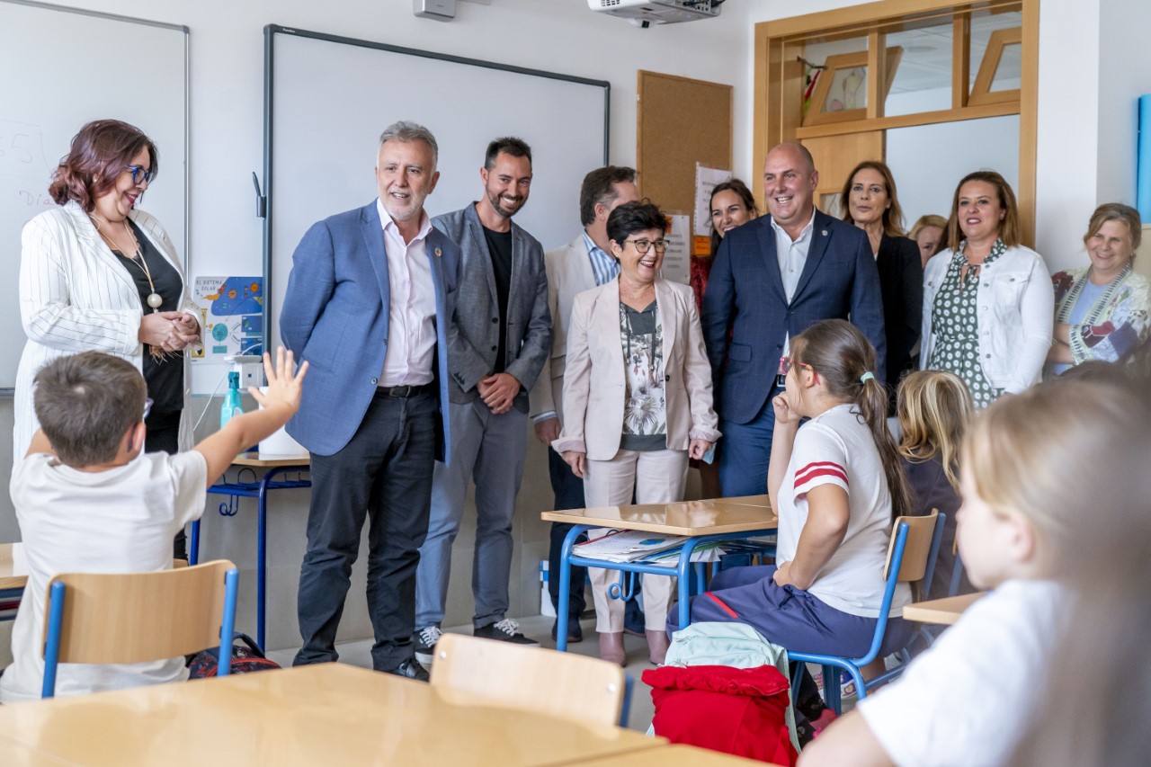 Inaugurado oficialmente el CEIP de Villaverde. La Oliva. Fuerteventura/ canariasnoticias.es