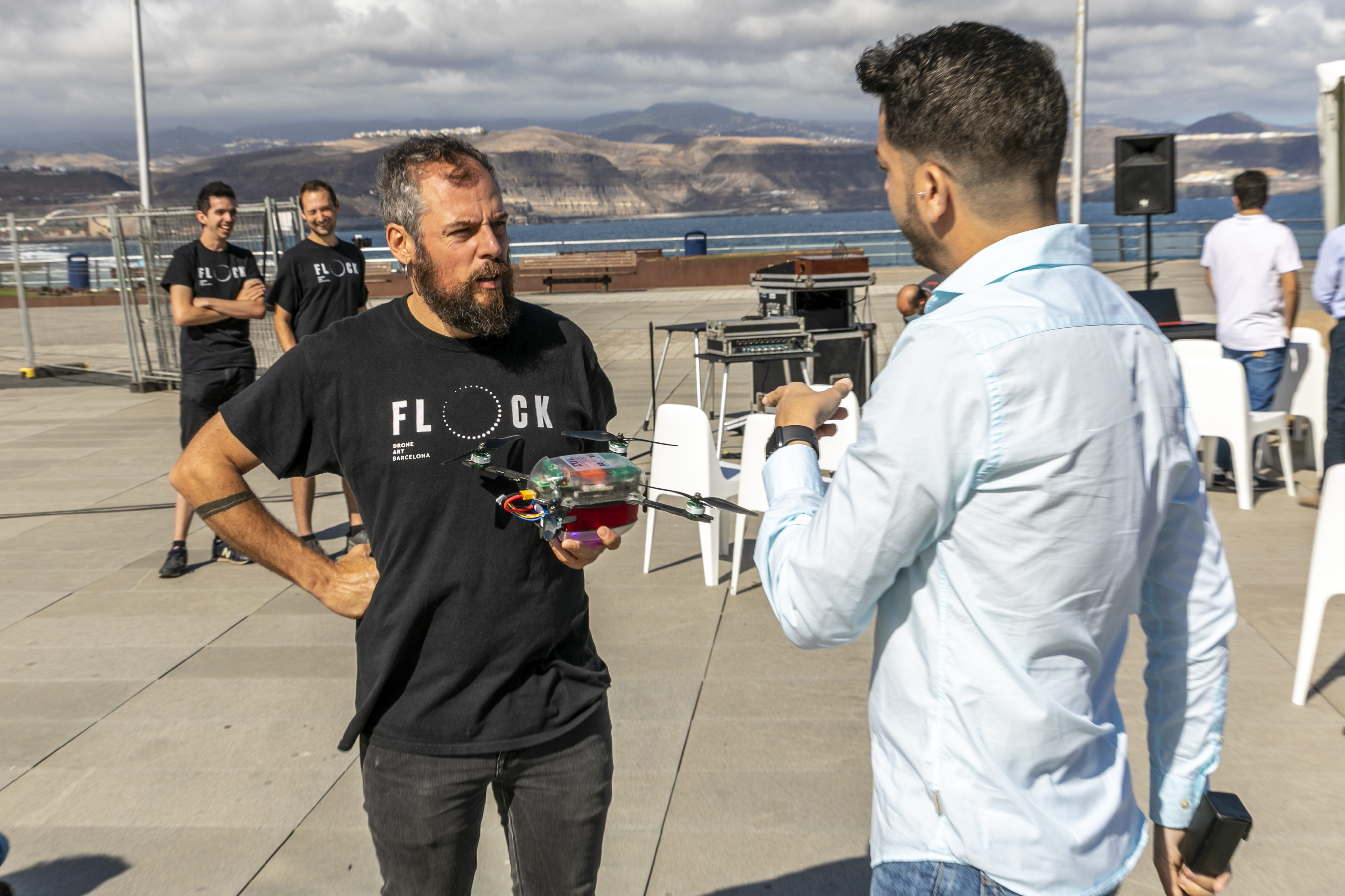 Presentación del espectáculo de drones en la playa de Las Canteras / CanariasNoticias.es 