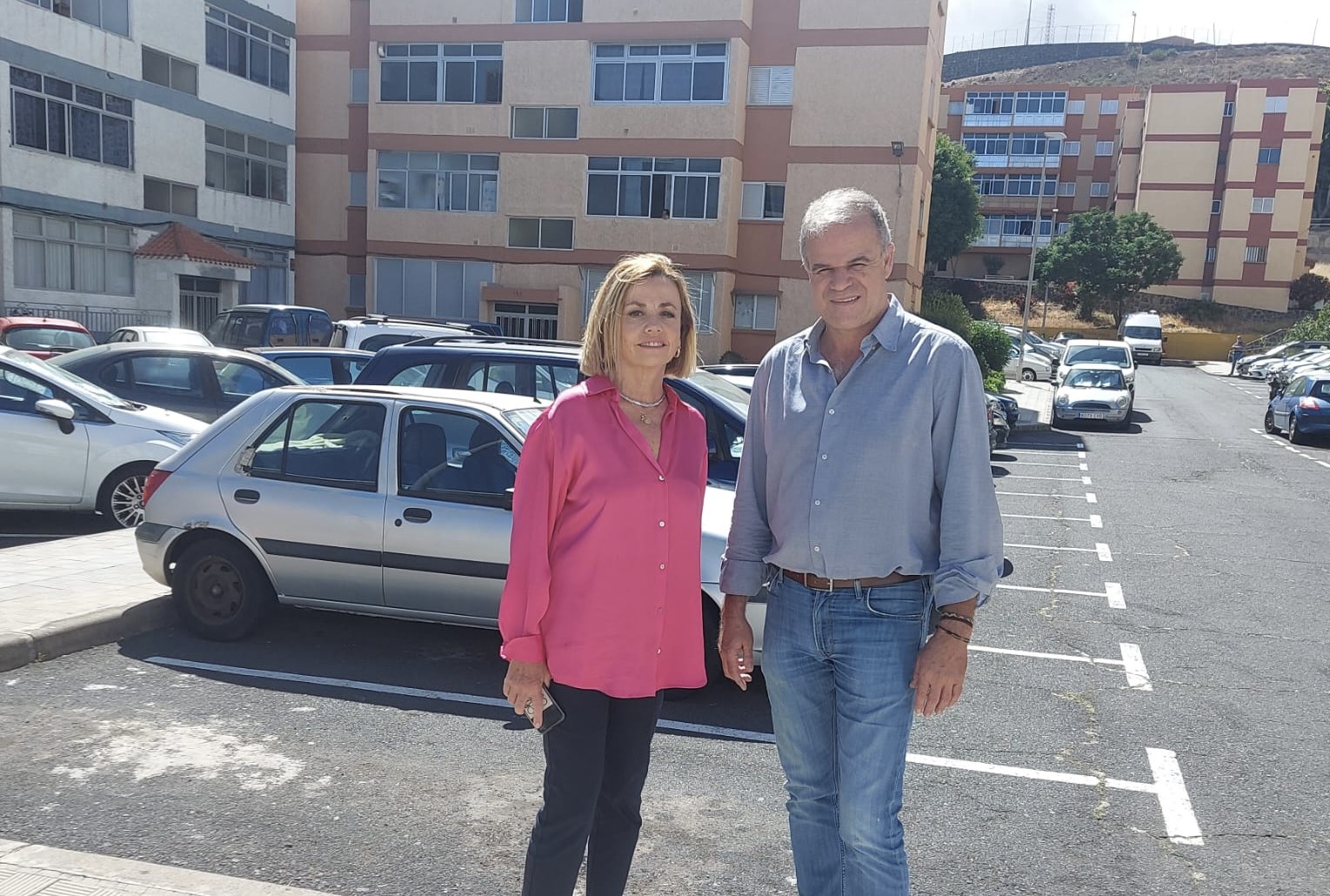 Manolo Gómez y Ana Zurita en el Cardonal La Laguna / CanariasNoticias.es Manolo Gómez y Ana Zurita en el Cardonal La Laguna / CanariasNoticias.es