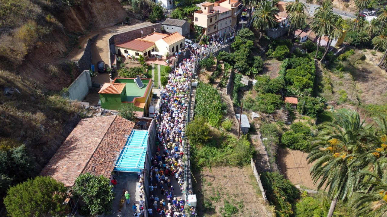 Bajada extraordinaria lustral de la Virgen del Carmen. Vallehermoso/ canariasnoticias.es