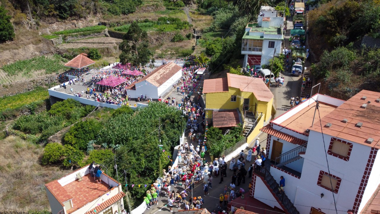 Bajada extraordinaria lustral de la Virgen del Carmen. Vallehermoso/ canariasnoticias.es