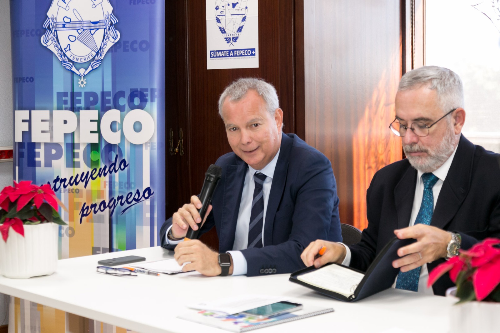 Sebastián Franquis, Consejero de Obras Públicas, Transportes y Vivienda y Oscar Izquierdo, presidente de FEPECO