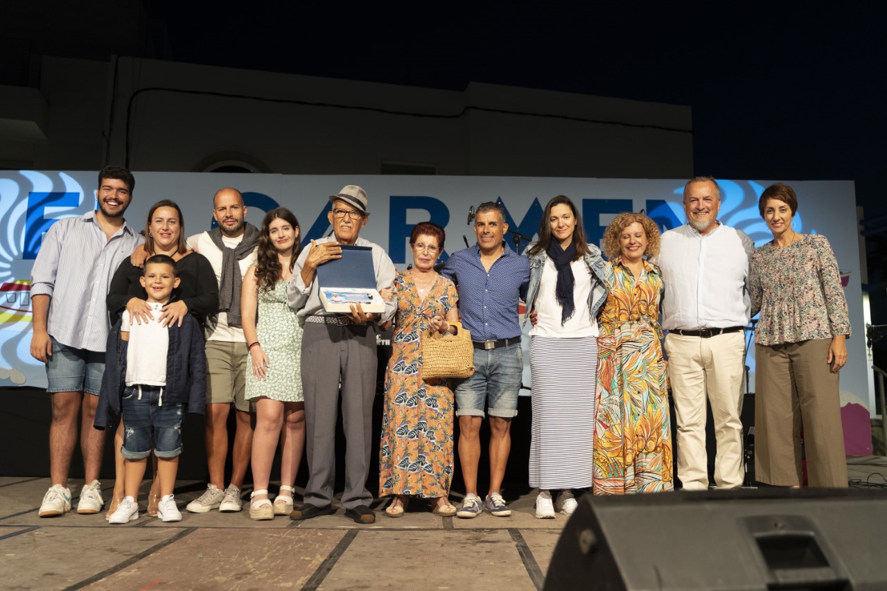 El Ayuntamiento de Mogán homenajeó anoche a Carmelo Trujillo Huertas