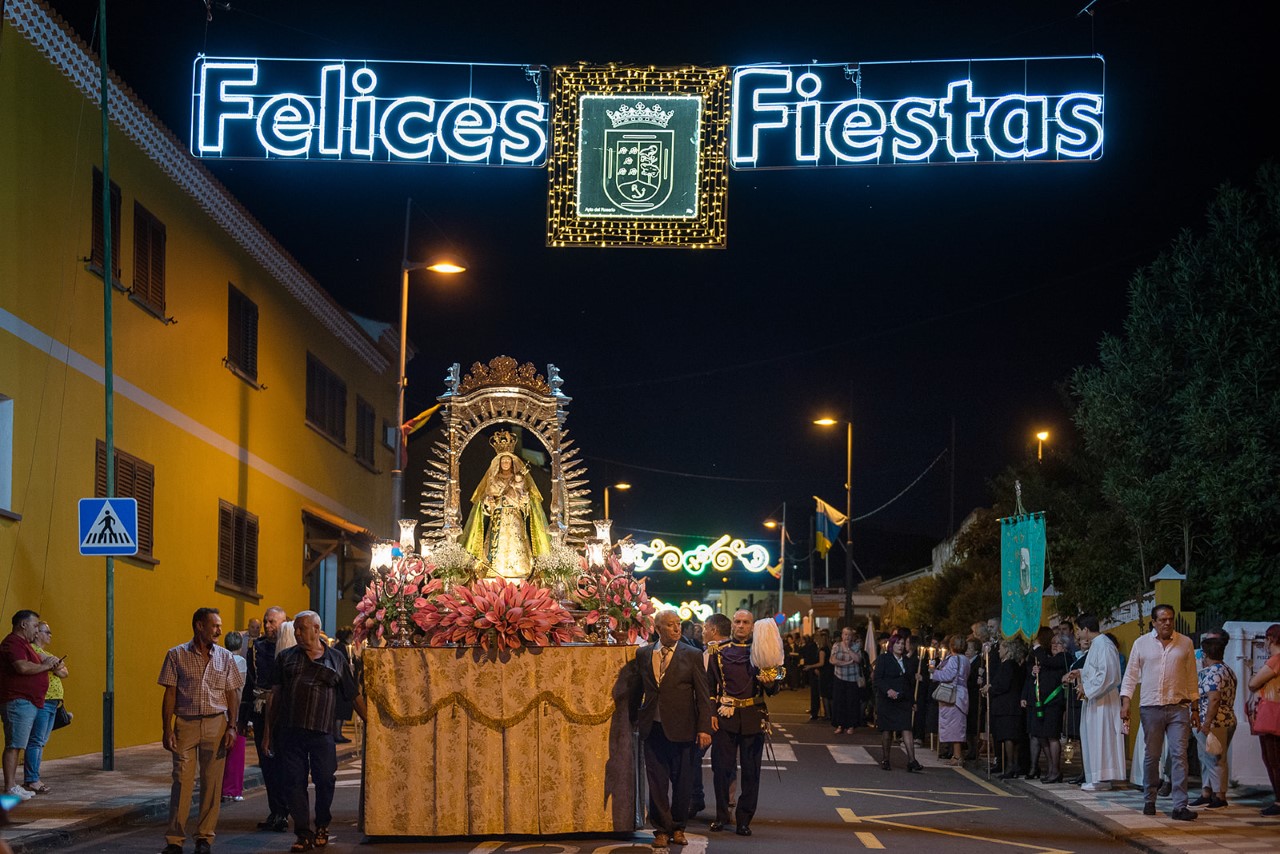 Traslado del pendón y procesión de la Virgen de La Esperanza 2022