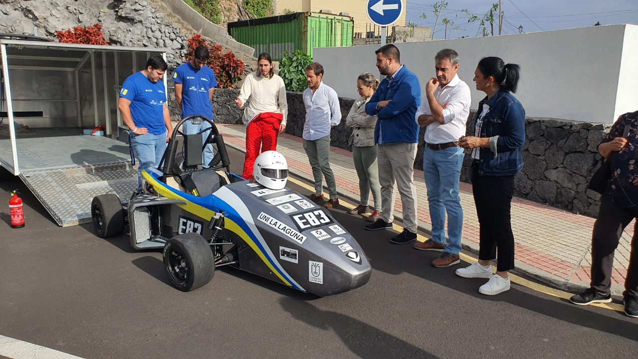 Vehículo eléctrico elaborado por alumnos de la Universidad de La Laguna/ canariasnoticias.es