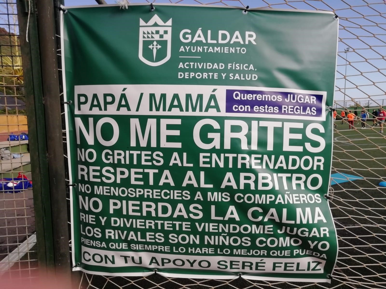 Cartel de promoción del respeto en el deporte base de Gáldar / CanariasNoticias.es Cartel de promoción del respeto en el deporte base de Gáldar / CanariasNoticias.es