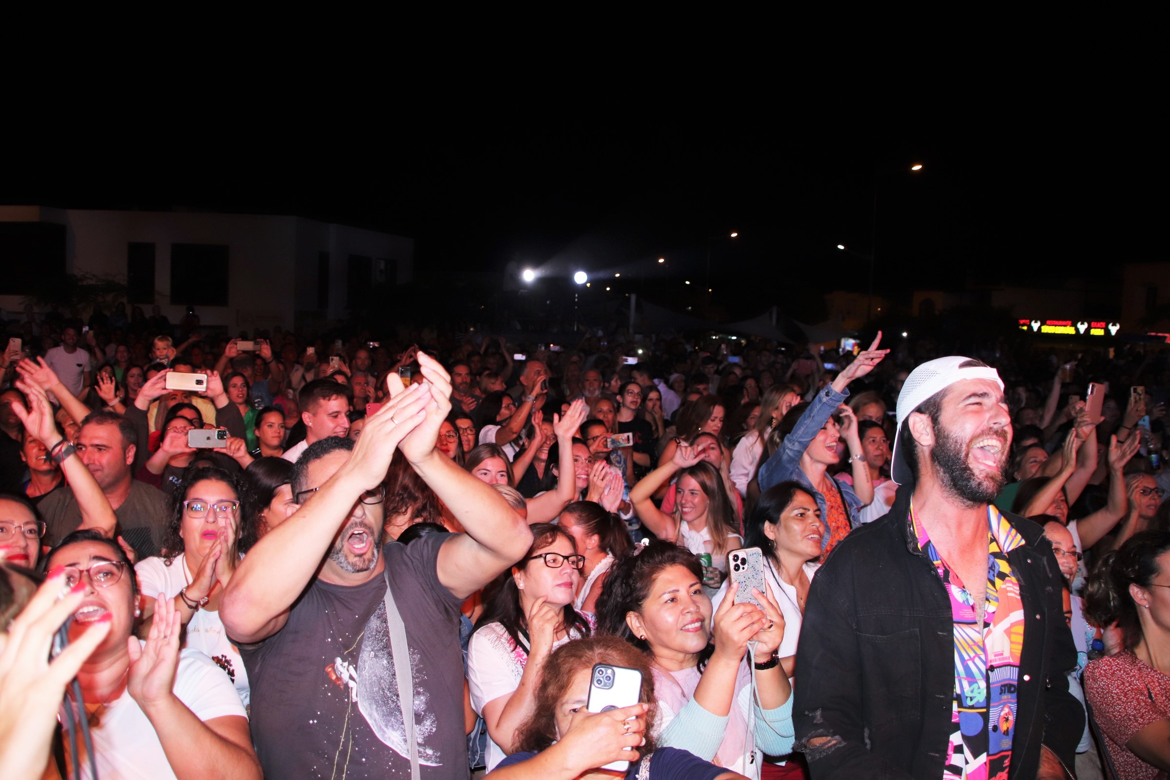 Concierto de Andy y Lucas en Yaiza (Lanzarote) / CanariasNoticias.es
