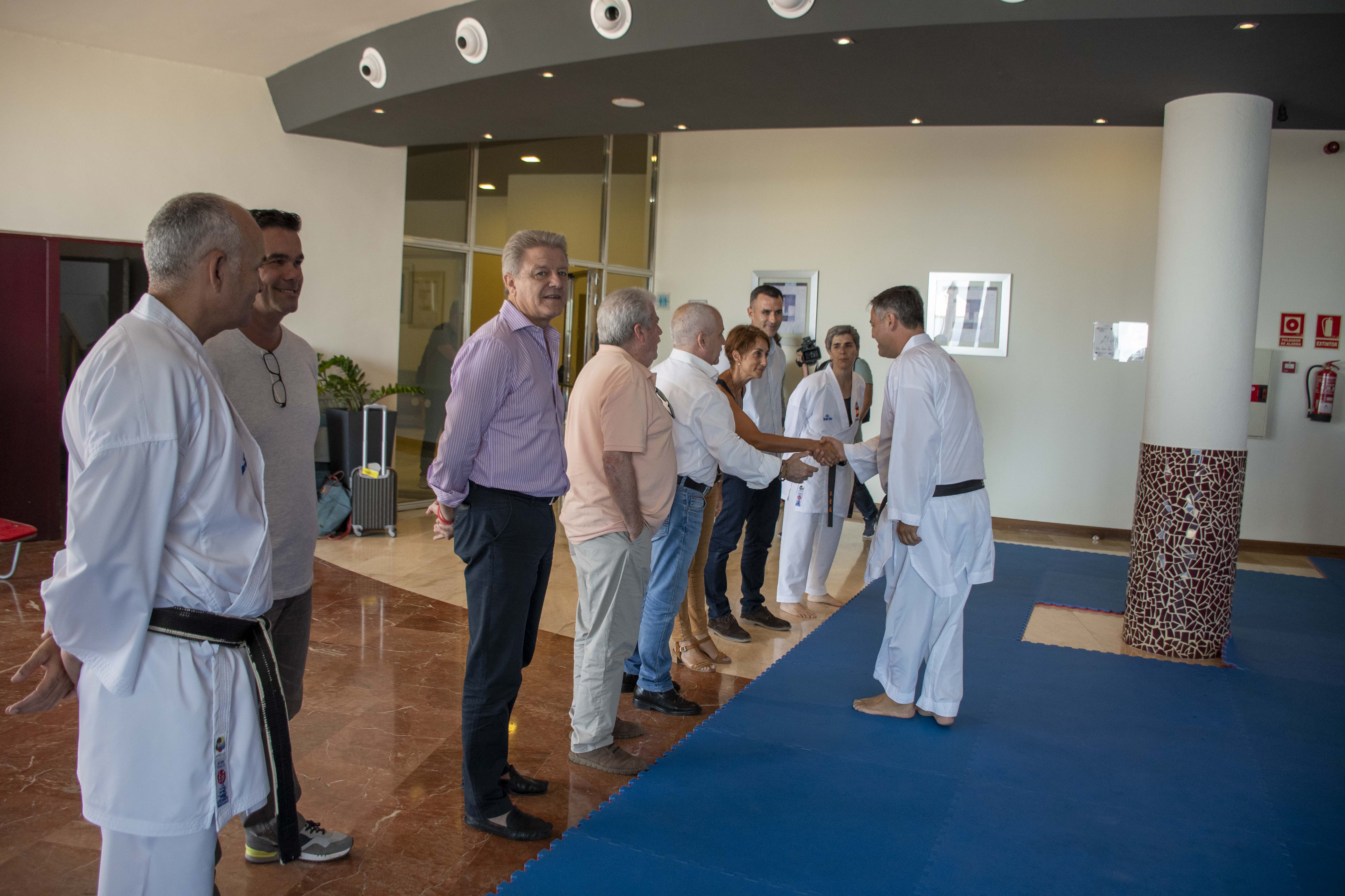 La Selección Española de Karate prepara el campeonato del mundo en Mogán / CanariasNoticias.es