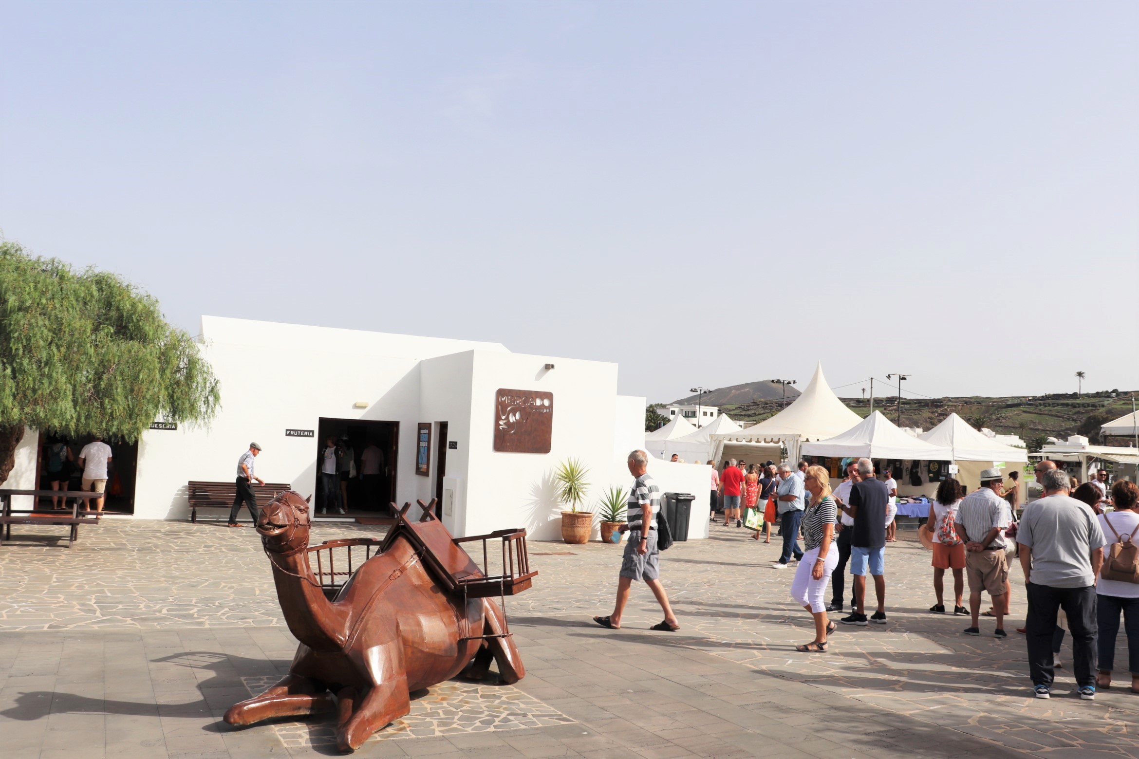 Mercado de Uga en Yaiza (Lanzarote) / CanariasNoticias.es