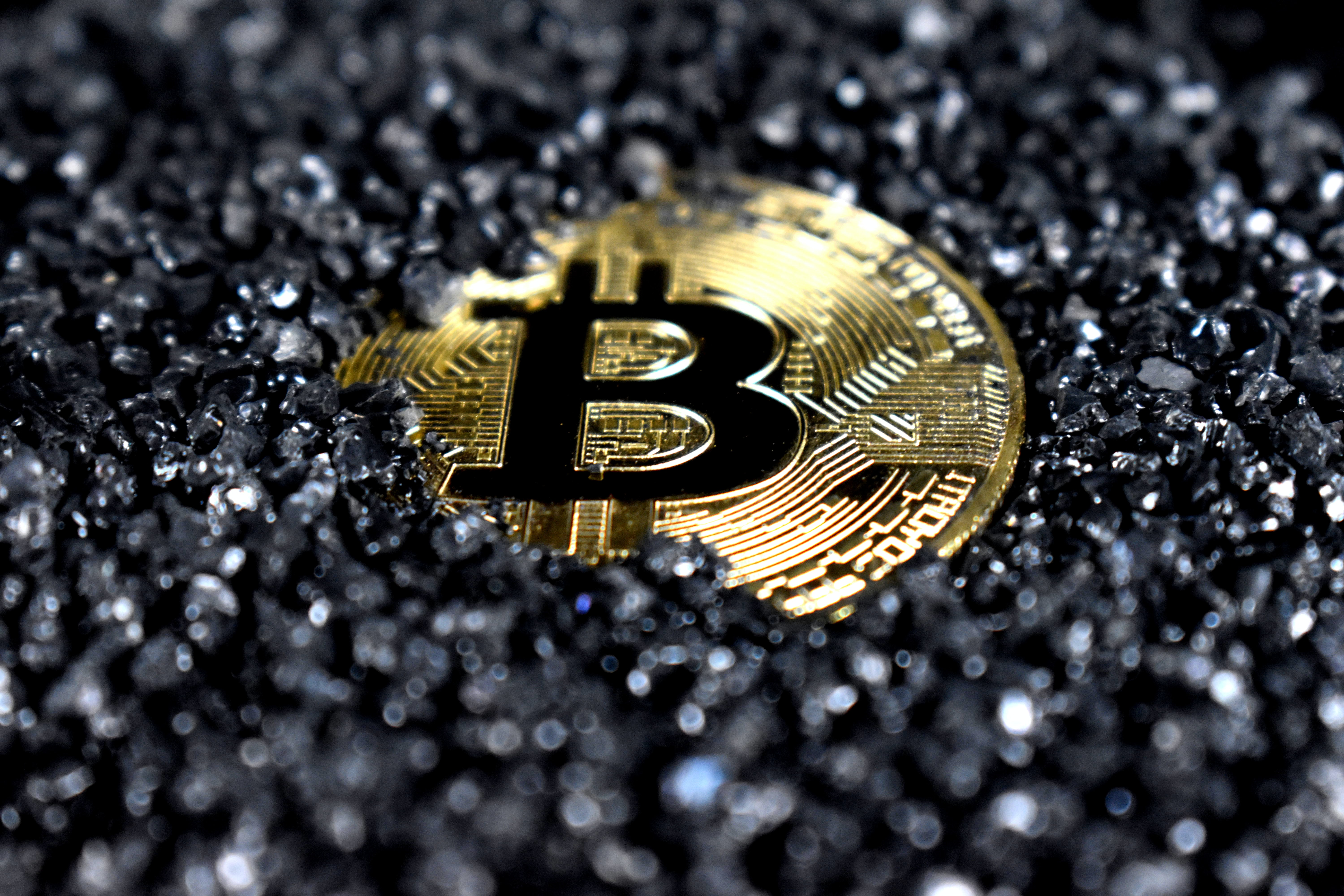 / Kanchanara (Unsplash) Advierten que la próxima crisis financiera vendrá de las "criptomonedas privadas"