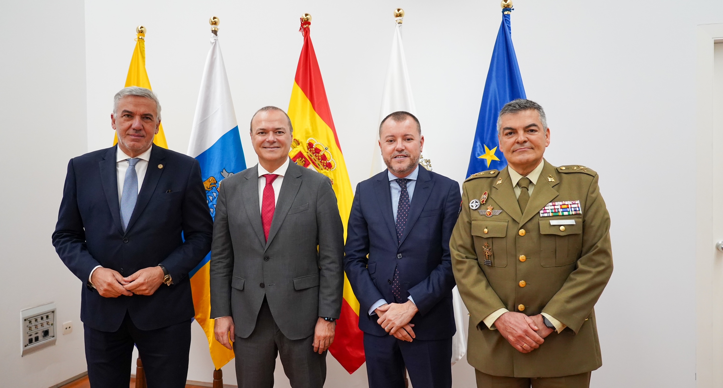 Presentación del programa el 450 aniversario de la creación de las Milicias Canarias