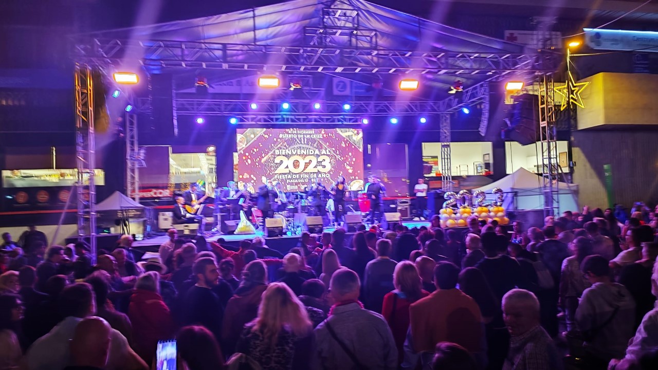 Puerto de la Cruz celebra el año nuevo 2023/ caqnariasnoticias.es