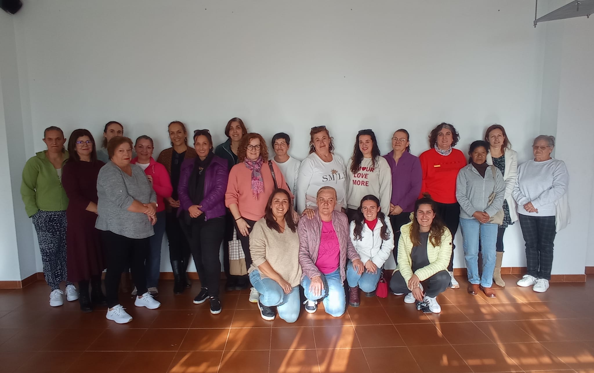 Formación en trajes típicos en Tijarafe (La Palma) / CanariasNoticias.es Formación en trajes típicos en Tijarafe (La Palma) / CanariasNoticias.es