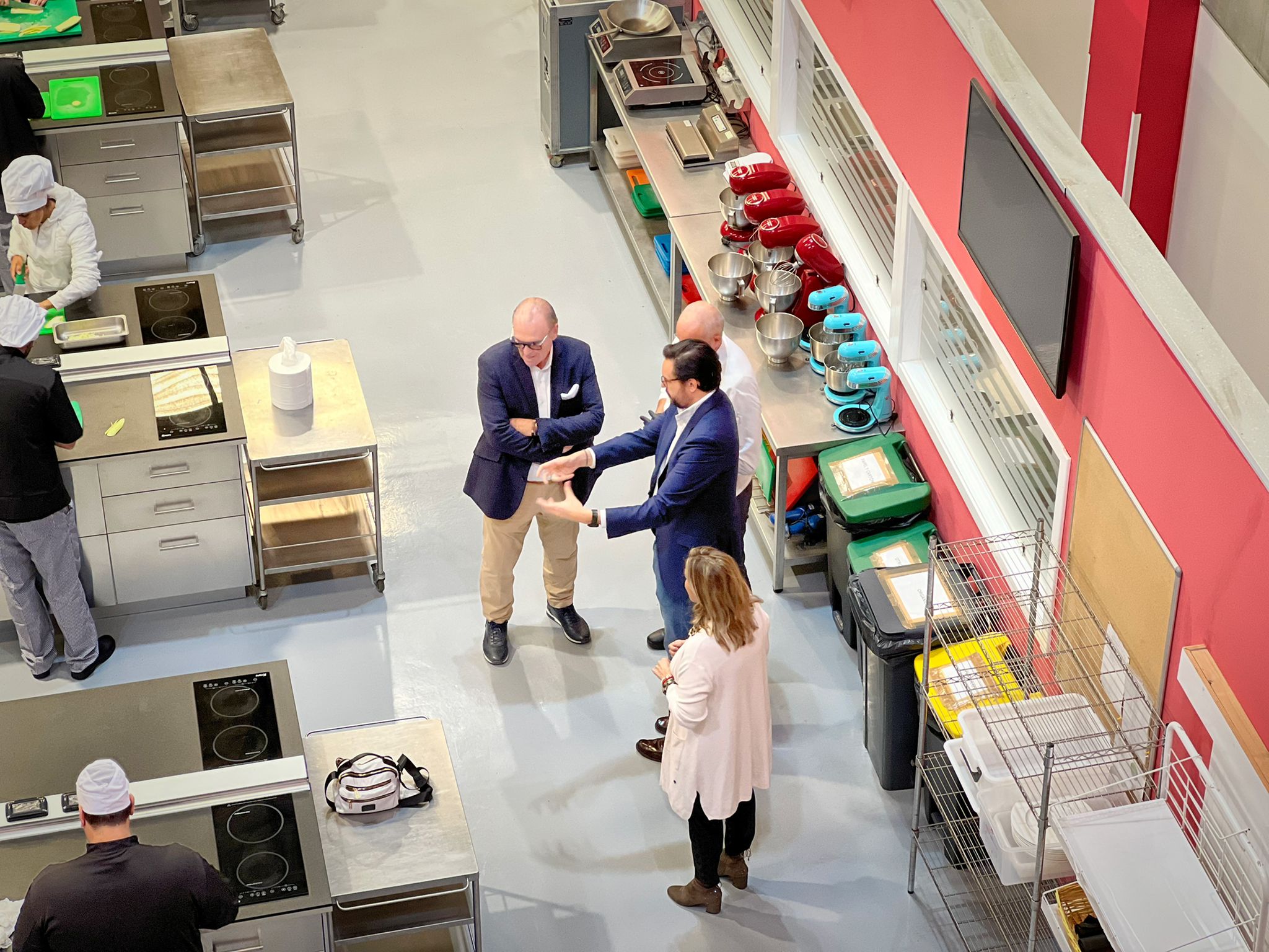 Sergio Ramos visita las instalaciones del Instituto Superior de Ciencias Gastronómicas Restauración y Turismo de Canarias / canariasnoticias.es